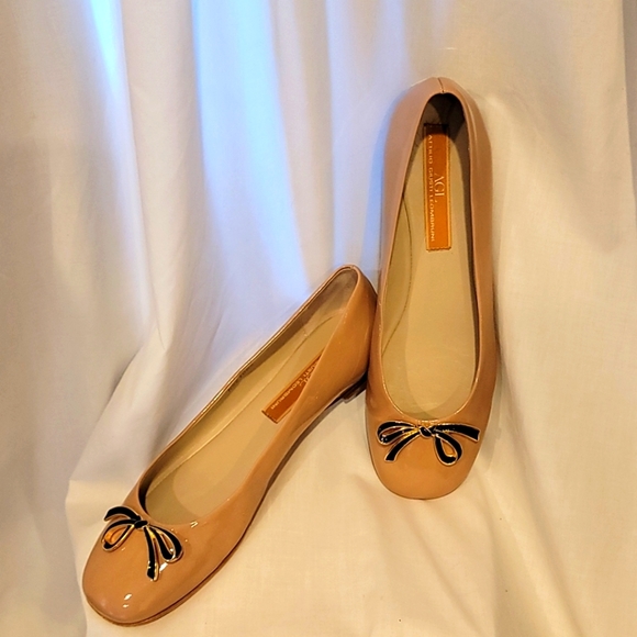 Attilio Giusti Leombruni Shoes - AGL Nude Patent Leather Bow Flat